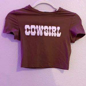 Brown cowgirl cropped tee